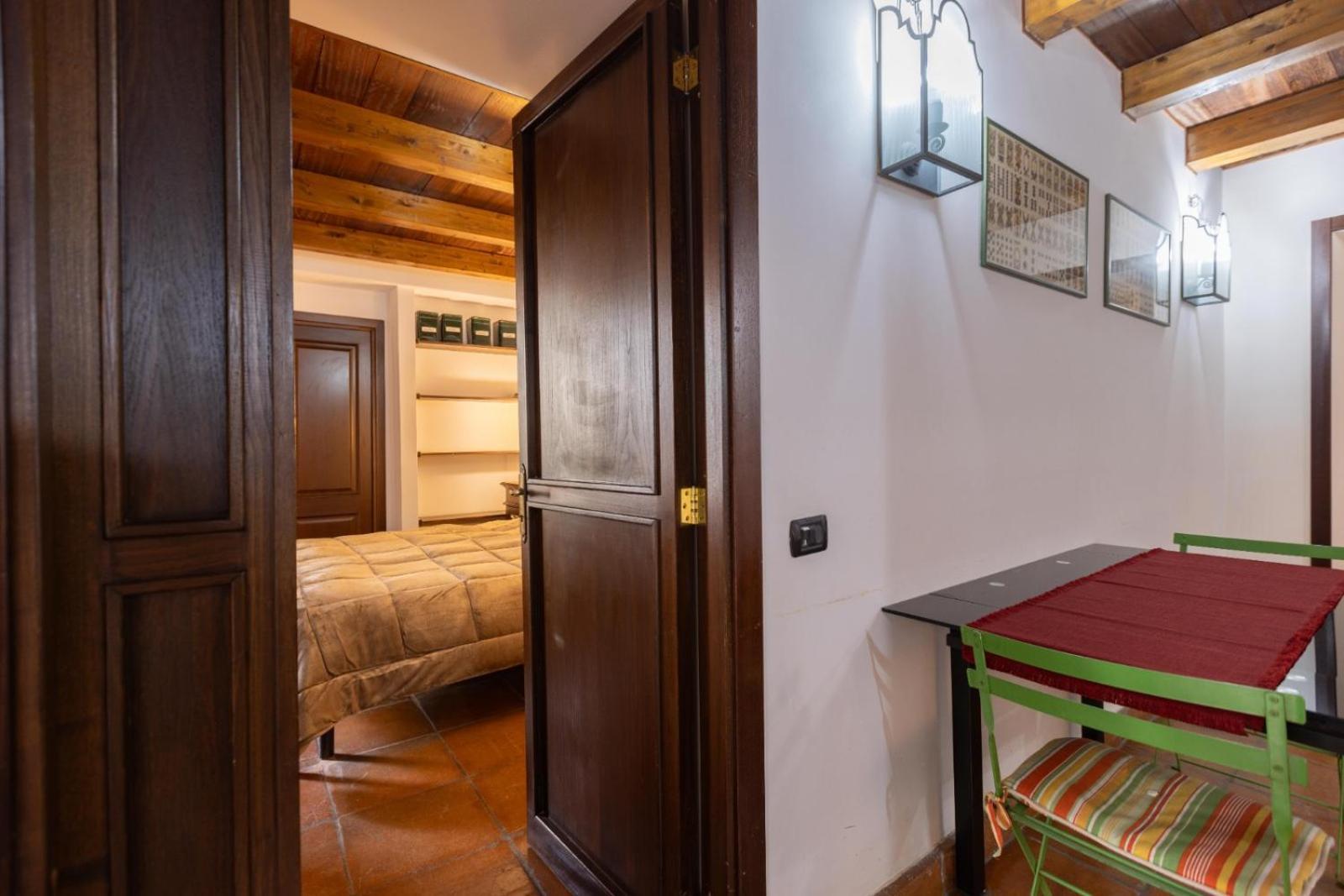 Ferienwohnung La Casa Del Principe A Colori Neapel Exterior foto